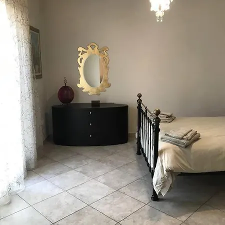 Parisi, Fano, Marche, Italian Villa