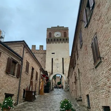 Parisi, Fano, Marche, Italian * Fano