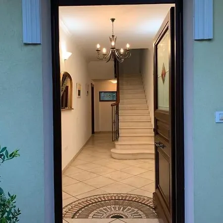 Parisi Luxury Italian * Fano