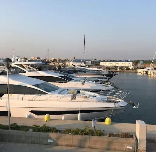 Parisi, Fano, Marche, Italian *